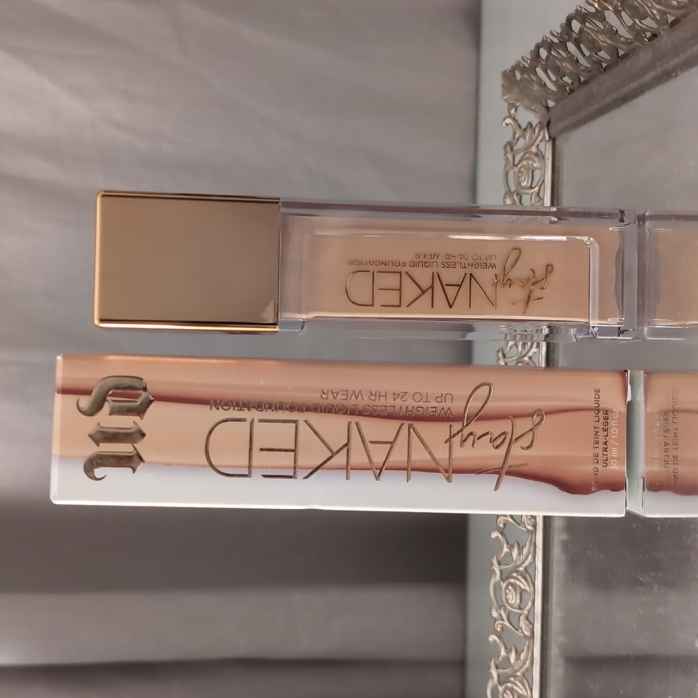 Urban Decay Stay Naked Weightless Liquid Foundation 20WY